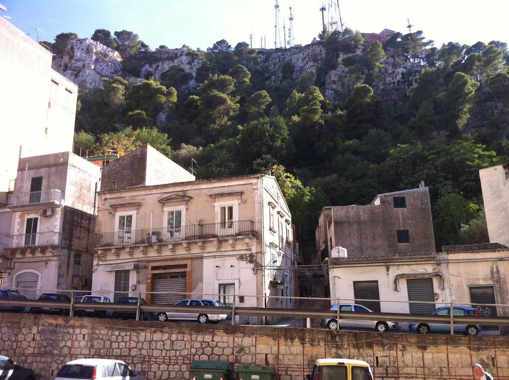 莫迪卡Casa Della Nonna别墅 外观 照片